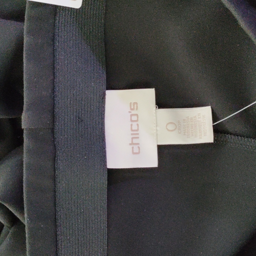 H174 Chico's black Ultimate Fit Knit Leggings 0 4 NWT - Picture 8 of 11